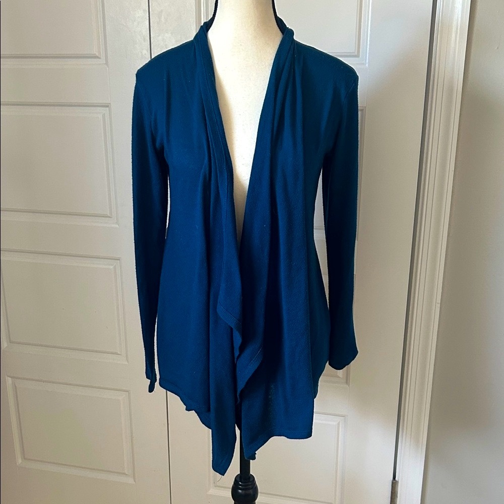 Women's Classic Blue Waterfall Open Front Cardigan with Stylish Draped Design M
